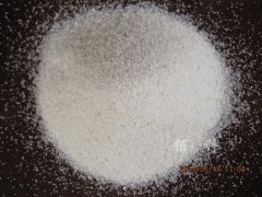 如何更換反滲透粗濾罐中的石英砂濾料？